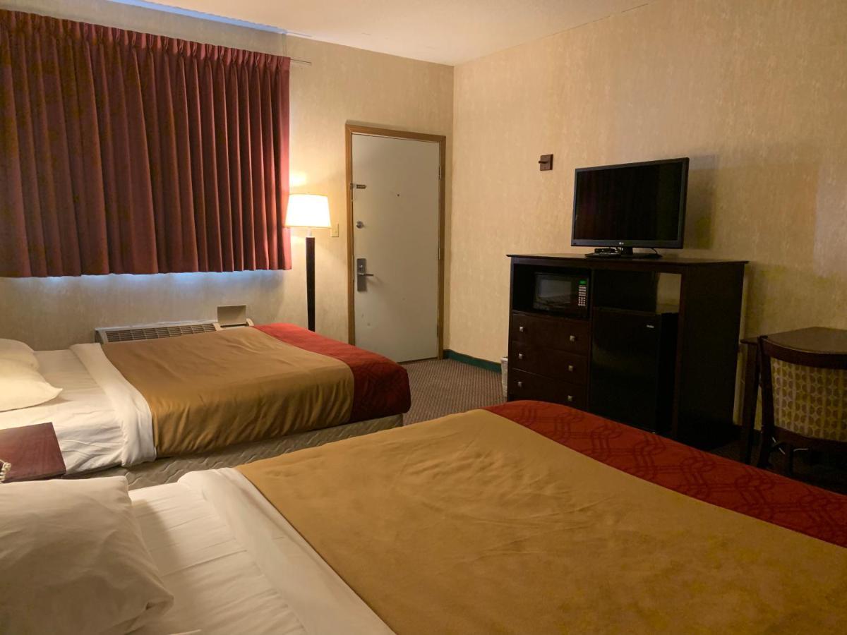 Economy Inn & Suites Hannibal Exteriér fotografie